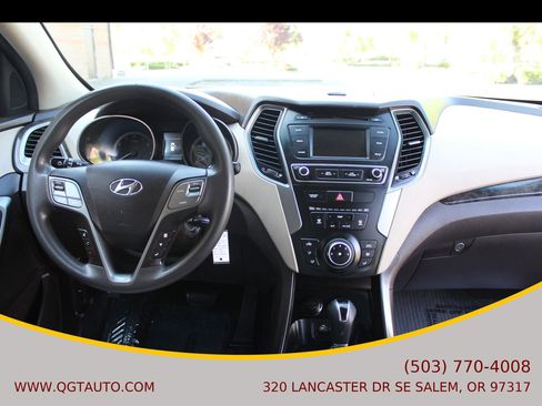 Used 2017 Hyundai Santa Fe Sport image 24