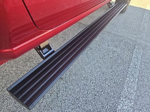 Used 2025 Chevrolet Silverado 2500 LTZ w/ LTZ Plus Package image 35