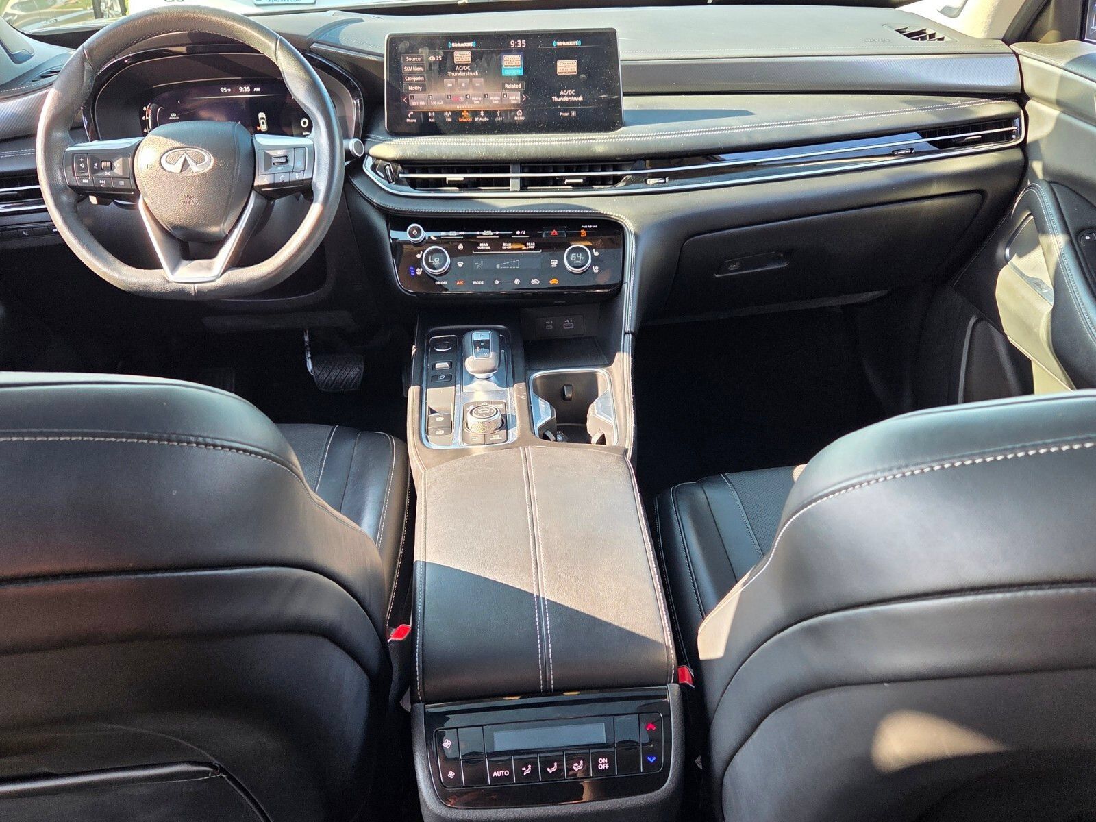 Used 2022 INFINITI QX60 Luxe w/ Vision Package FWD image 8