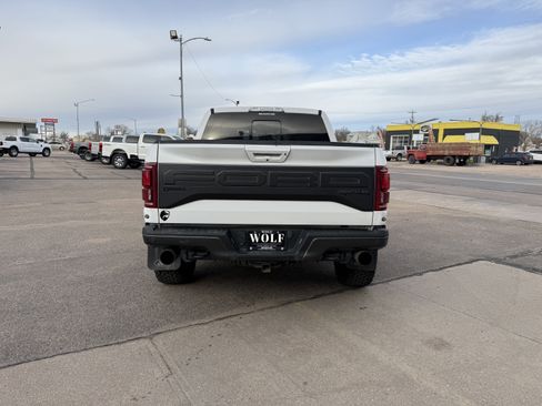 Certified 2017 Ford F150 Raptor w/ Equipment Group 802A Luxury image 7