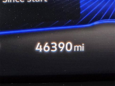 Used 2022 Volkswagen Taos SE image 36