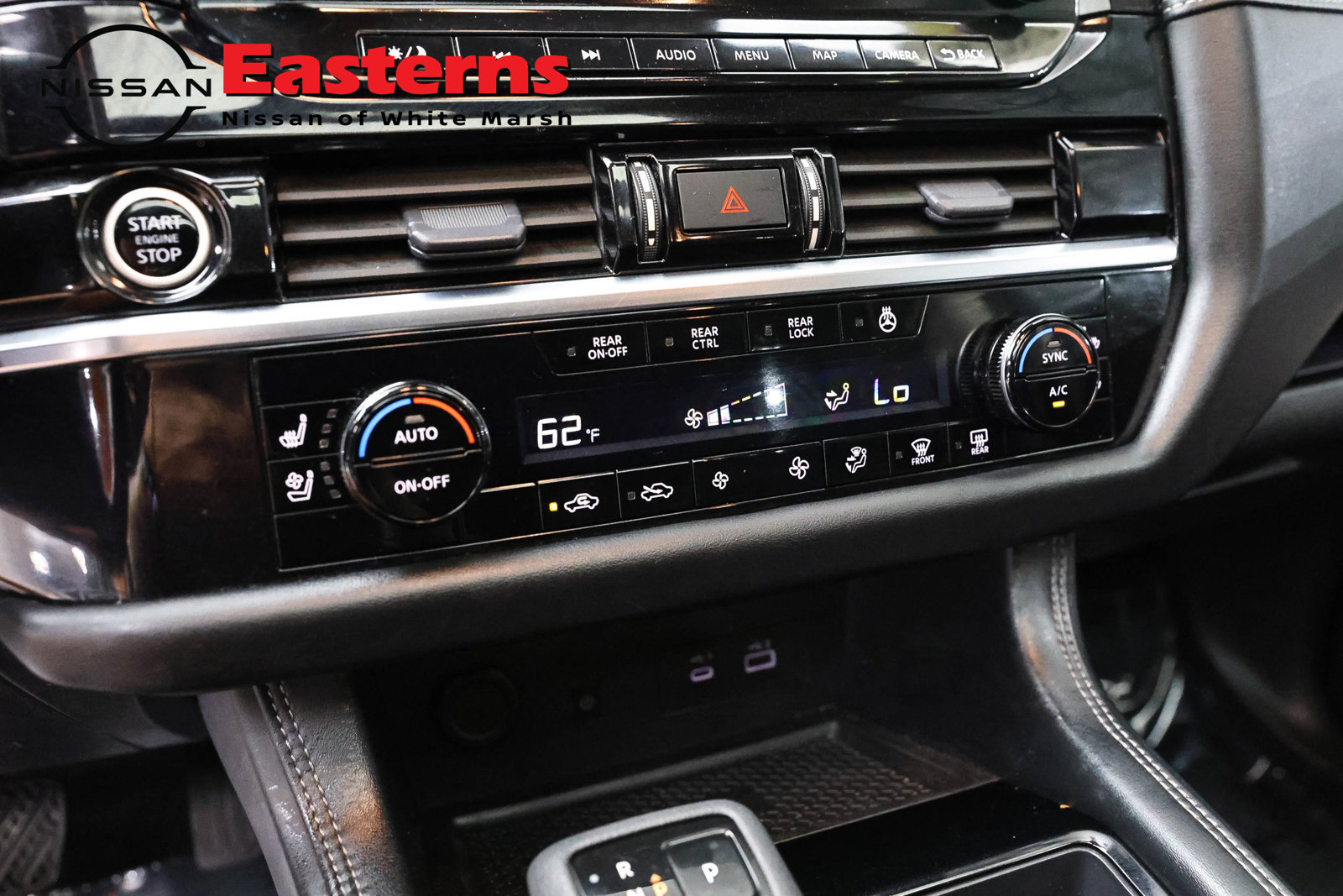 Used 2023 Nissan Pathfinder Platinum AWD/4WD image 19