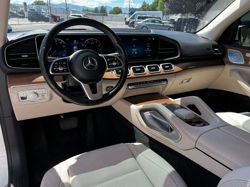 Used 2021 Mercedes-Benz GLE 350 4MATIC w/ Premium Package image 24