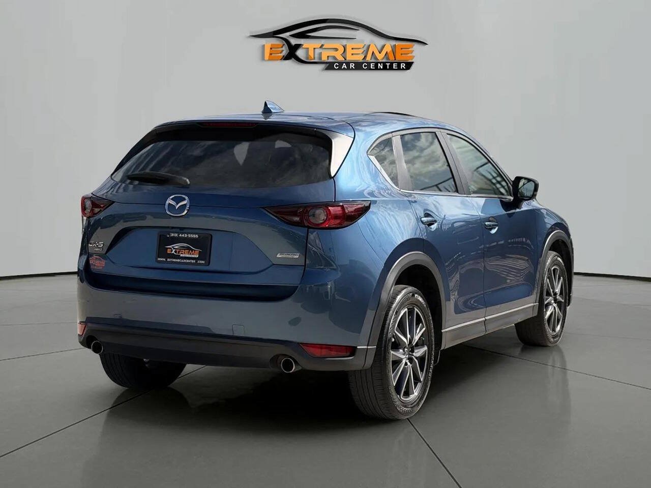 Used 2018 MAZDA CX-5 Touring w/ Preferred Equipment Package AWD/4WD image 6