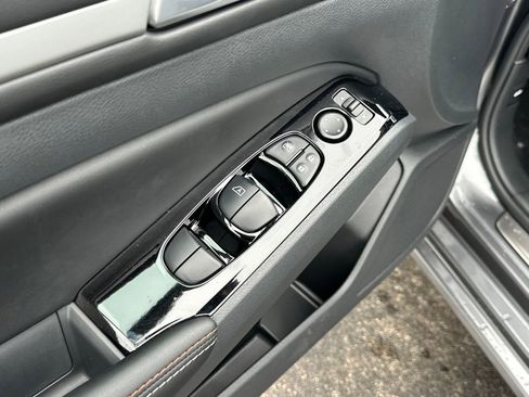 New 2025 Nissan Altima 2.5 SR w/ SR Premium Package image 11