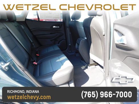 New 2026 Chevrolet Trax LT w/ Driver Confidence Package FWD image 19