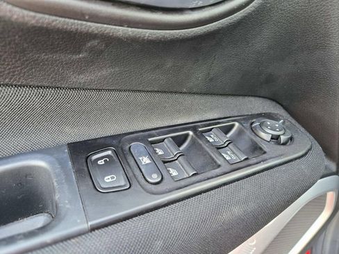 Used 2020 Jeep Renegade Sport image 33