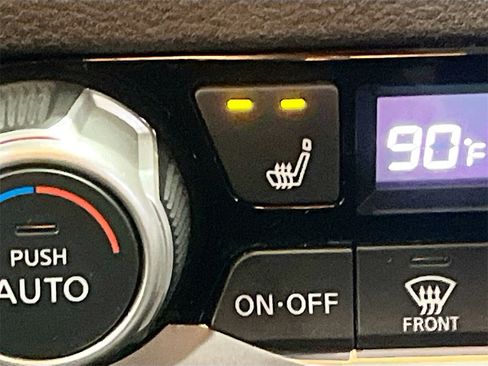 Used 2020 Nissan Kicks SR w/ SR Premium Package image 20