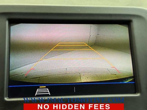 Used 2020 Chevrolet Equinox LT w/ Midnight Edition image 28