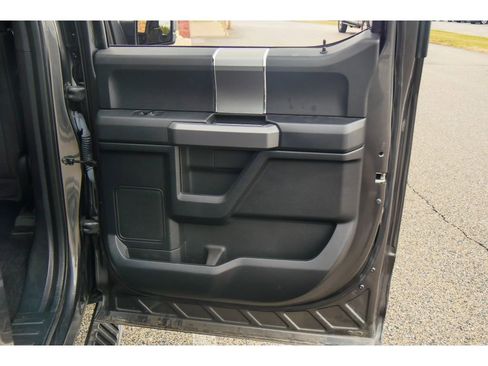 Used 2016 Ford F150 XLT w/ Equipment Group 301A Mid image 19