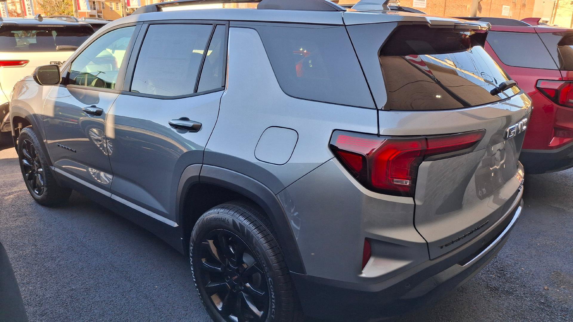 New 2027 GMC Terrain Elevation w/ Elevation Premium Package AWD/4WD image 4