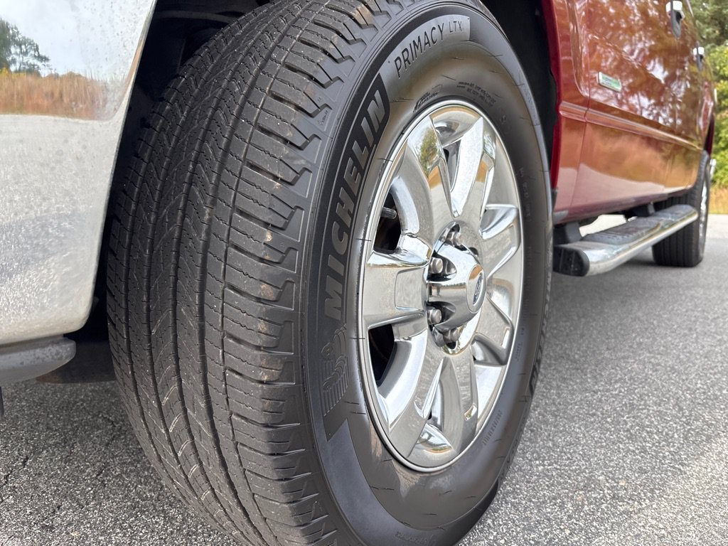 Used 2013 Ford F150 XLT w/ Luxury Equipment Group AWD/4WD image 9