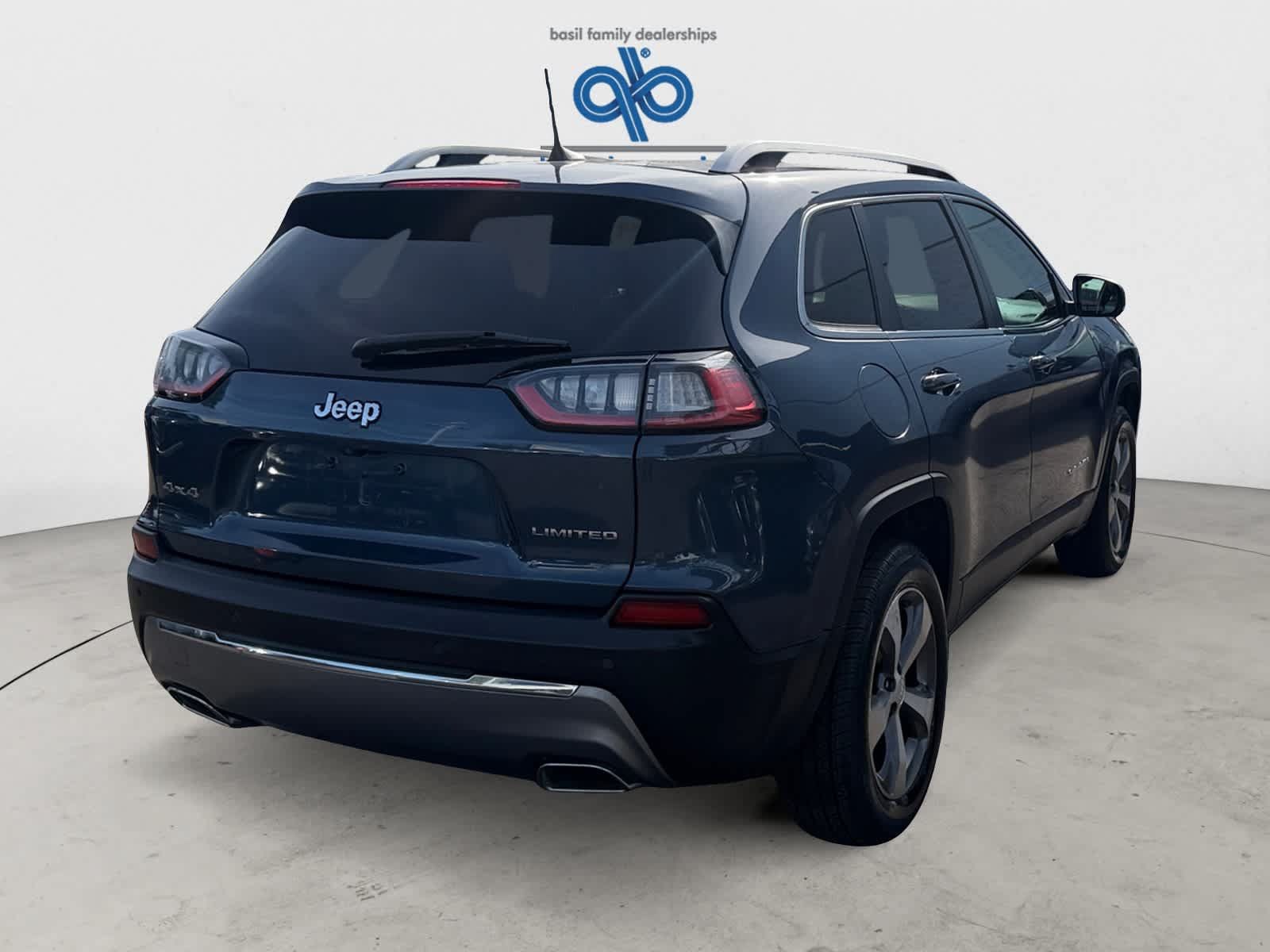 Used 2021 Jeep Cherokee Limited AWD/4WD image 5