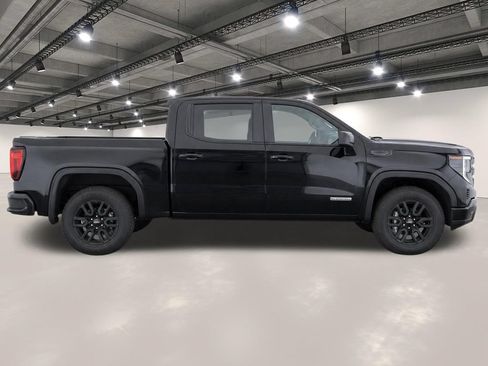 Used 2023 GMC Sierra 1500 Elevation RWD image 8
