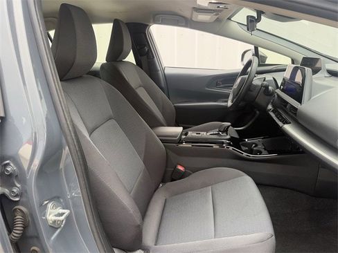 Used 2024 Toyota Prius Limited image 28