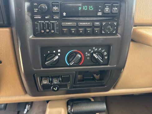 Used 2000 Jeep Wrangler Sport AWD/4WD image 12