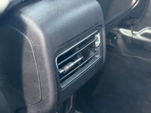 Used 2024 Lincoln Corsair FWD image 40