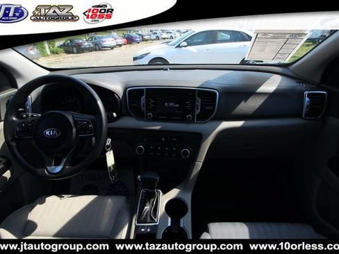 Used 2017 Kia Sportage LX FWD image 15