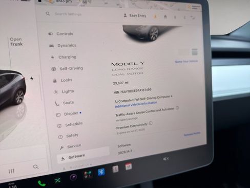 Used 2023 Tesla Model Y Long Range AWD/4WD image 15