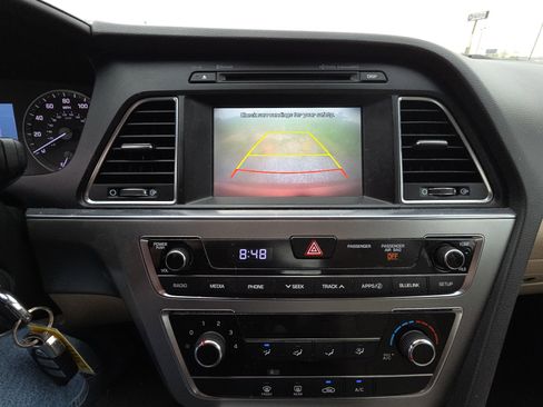 Used 2016 Hyundai Sonata ECO w/ Cargo Package image 11