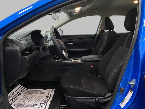 Used 2025 Nissan Sentra SV image 27