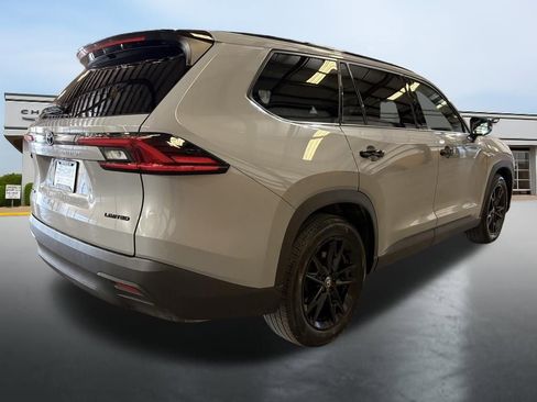 Used 2025 Toyota Grand Highlander AWD Hybrid image 5