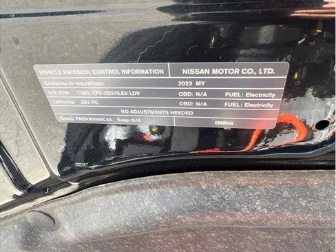 Used 2023 Nissan Ariya FWD image 27