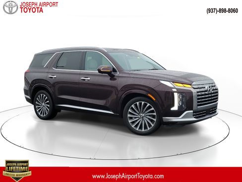 Used 2024 Hyundai Palisade Calligraphy image 1