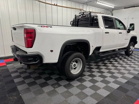 Used 2021 Chevrolet Silverado 3500 W/T w/ WT Convenience Package image 2