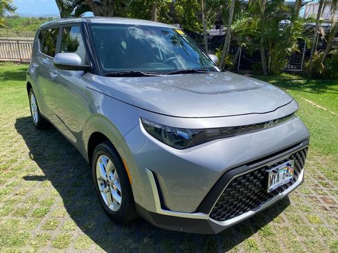 Used 2024 Kia Soul LX w/ Option Group 015 FWD image 19