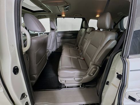 Used 2015 Honda Odyssey Touring Elite image 27