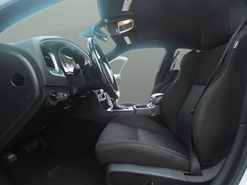 Used 2022 Dodge Charger R/T RWD image 12