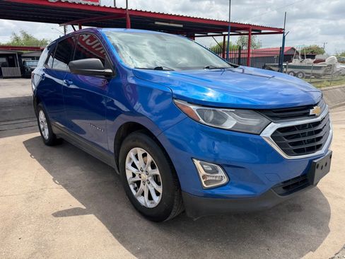 Used 2019 Chevrolet Equinox LS FWD image 10
