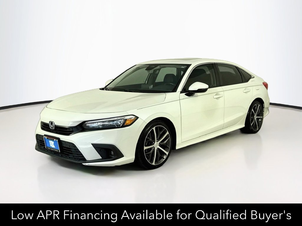Used 2022 Honda Civic Touring image 3
