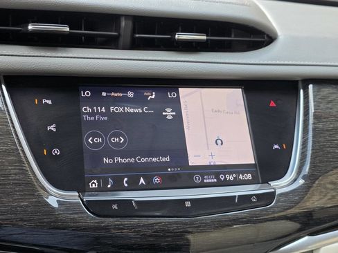 Used 2020 Cadillac XT6 Premium Luxury FWD image 41