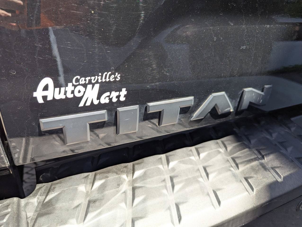Used 2019 Nissan Titan SV w/ SV Convenience Package AWD/4WD image 26