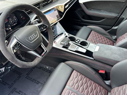 New 2026 Audi RS 6 performance image 9