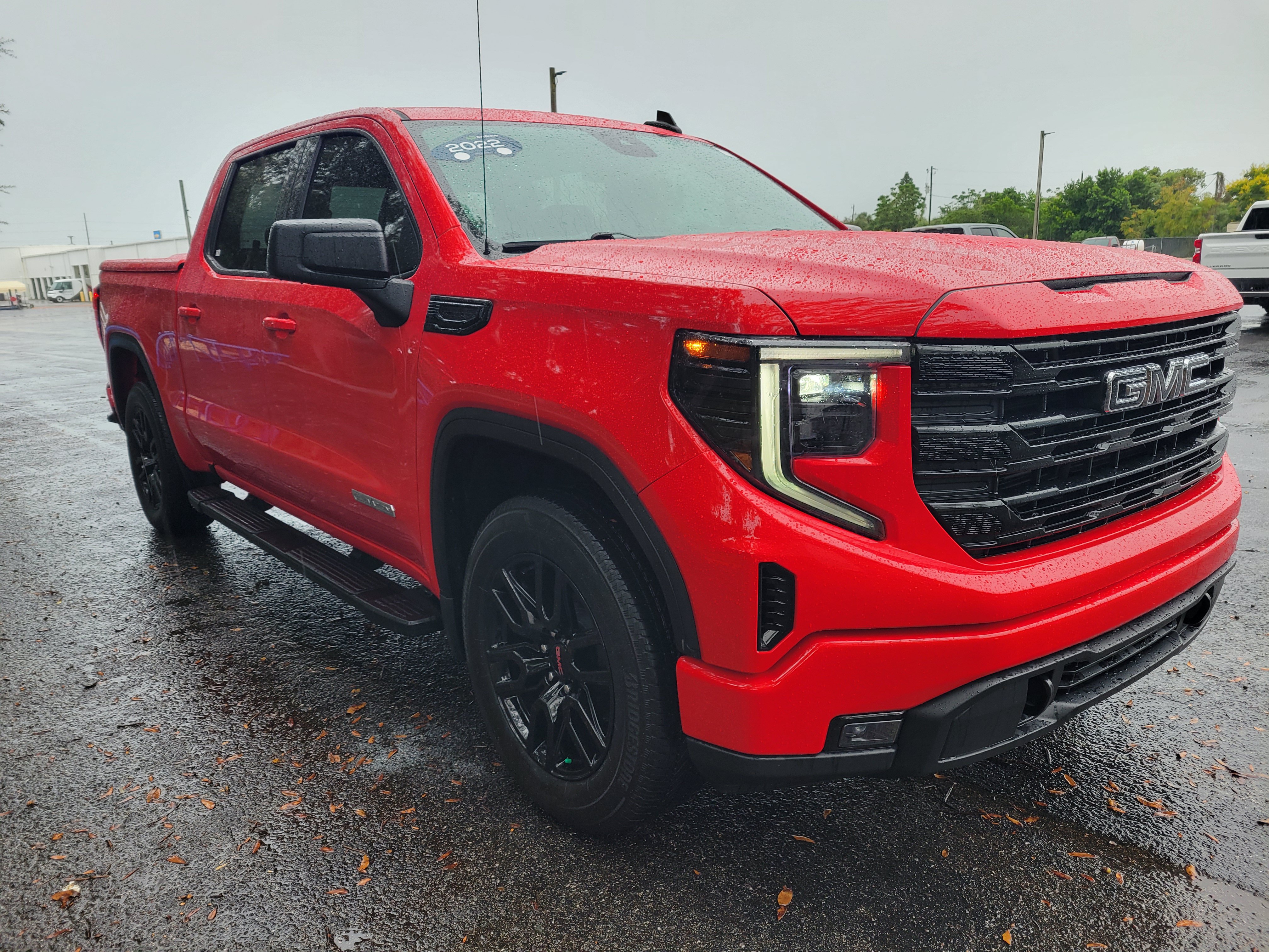 Used 2022 GMC Sierra 1500 Elevation w/ LPO, Elevation Black Package RWD image 3