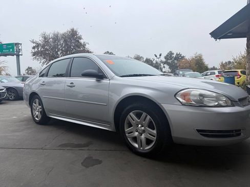 Used 2016 Chevrolet Impala LT image 11