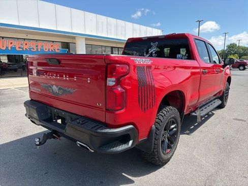 Used 2019 Chevrolet Silverado 1500 Custom Trail Boss w/ Custom Convenience Package AWD/4WD image 4
