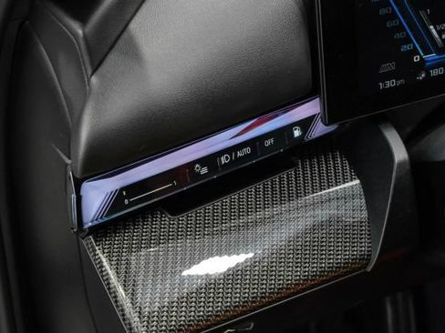 Used 2025 BMW M5 w/ Carbon Package AWD/4WD image 41
