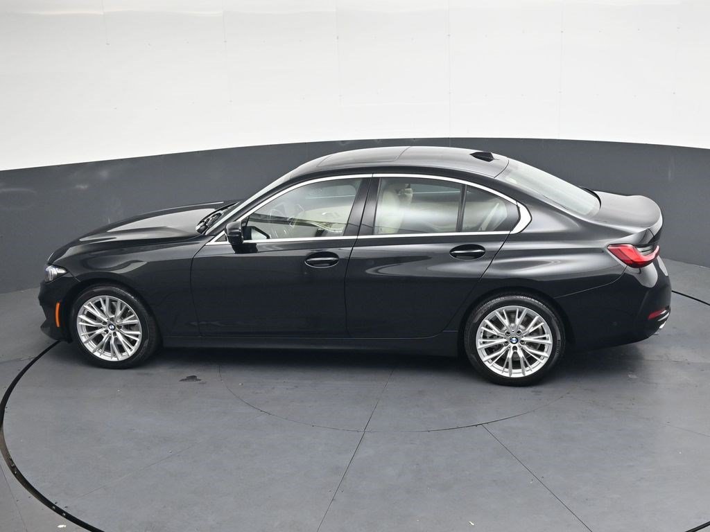 Used 2024 BMW 330i Sedan w/ Convenience Package RWD image 24