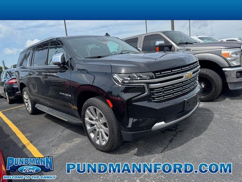 Used 2023 Chevrolet Suburban Premier AWD/4WD image 1