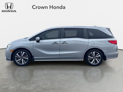 Certified 2023 Honda Odyssey Touring image 2