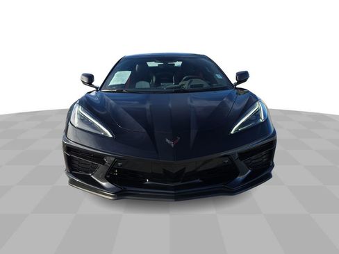 Used 2023 Chevrolet Corvette Stingray Premium Conv w/ Z51 Performance Package image 3
