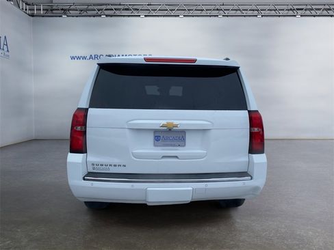 Used 2016 Chevrolet Suburban LTZ image 4