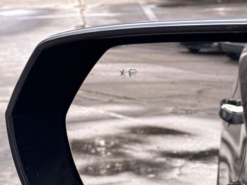 Used 2021 GMC Yukon SLT image 20