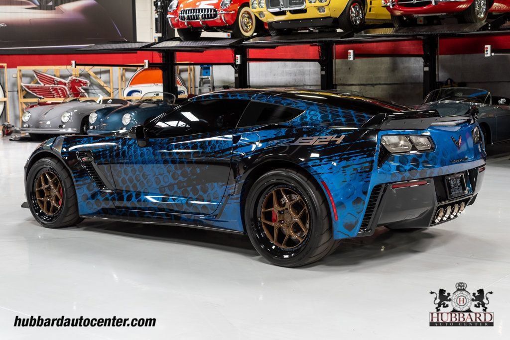 Used 2016 Chevrolet Corvette Z06 w/ 3LZ Preferred Equipment Group RWD image 7