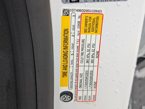 Used 2025 GMC Hummer EV 2X w/ LPO, Sport Package AWD/4WD image 41