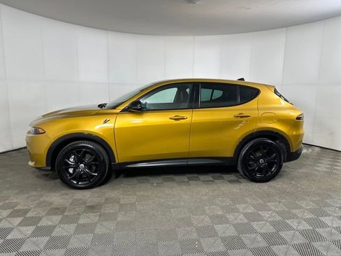 Used 2024 Dodge Hornet R/T Plus w/ R/T Blacktop Package AWD/4WD image 6